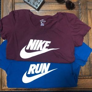 2 size small Nike t shirts women’s cut sleeves